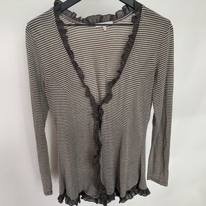 LIKE NEW MYSTREE Women’s sweater Size Small